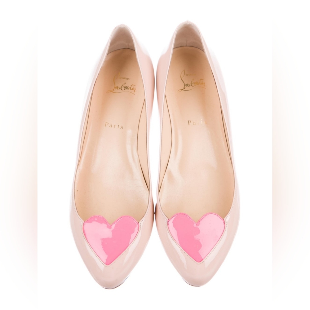Christian Louboutin Doracora size 39 EUC